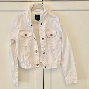 Girl’s gap white jean jacket
